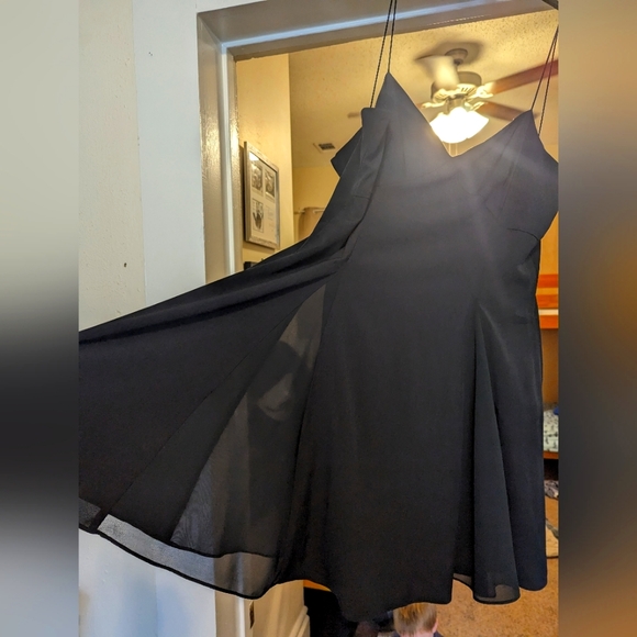 Women's Medium Black Marchesa Cocktail Dress - Picture 1 of 14